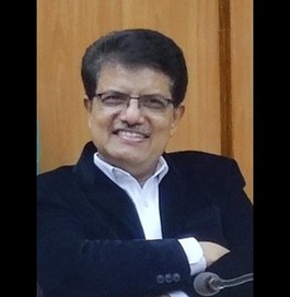 Dr Akhtar Parvez